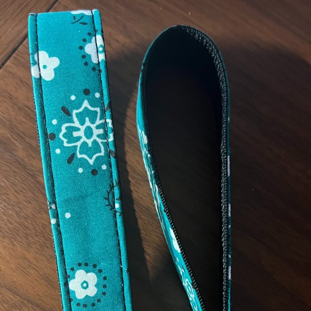 Hand Made Green Aloha Print Key Chain